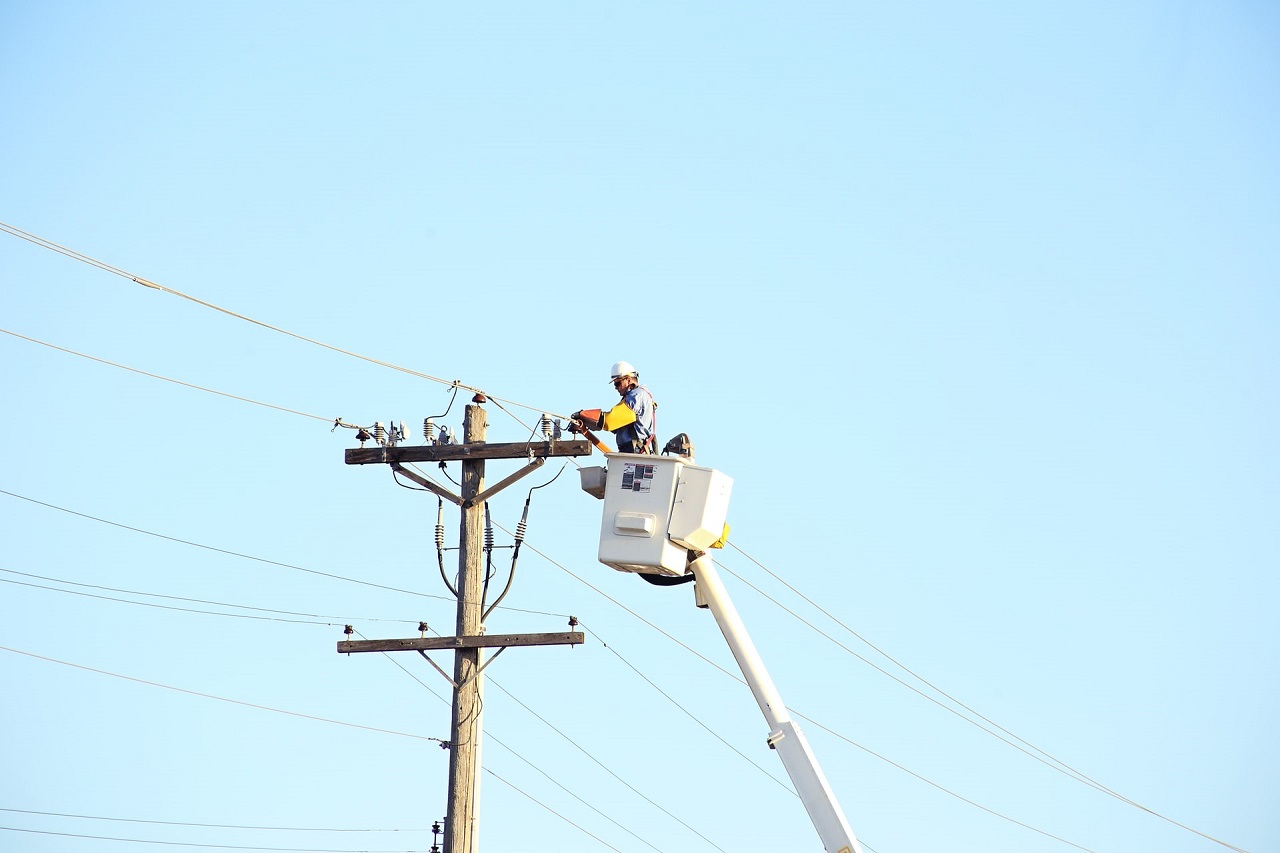 Problemy z dostawą prądu – jak je szybko rozwiązać?