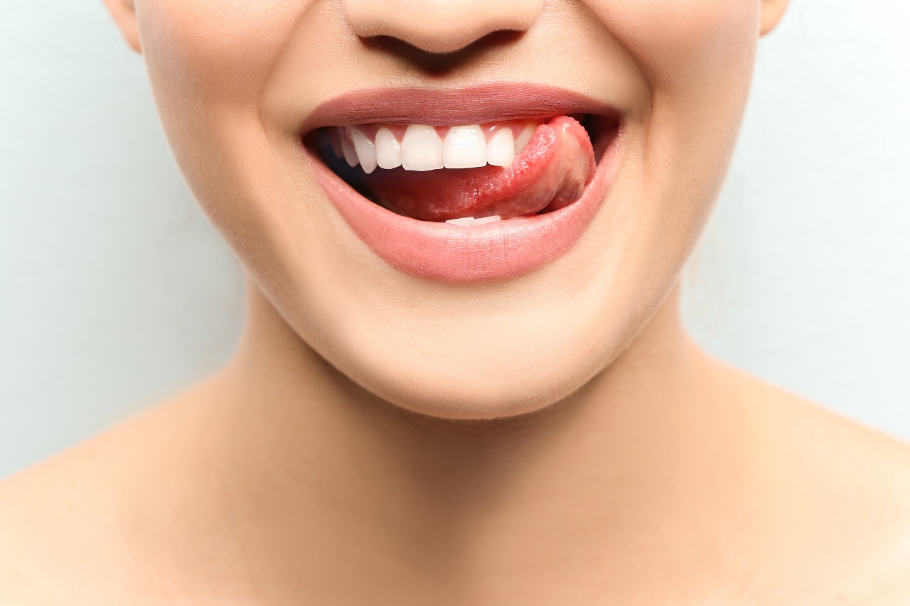Jakie zabiegi upiększające może zaoferować stomatolog?