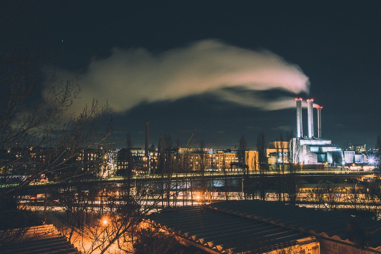 Oczyszczanie powietrza z procesów przemysłowych – w jaki sposób?